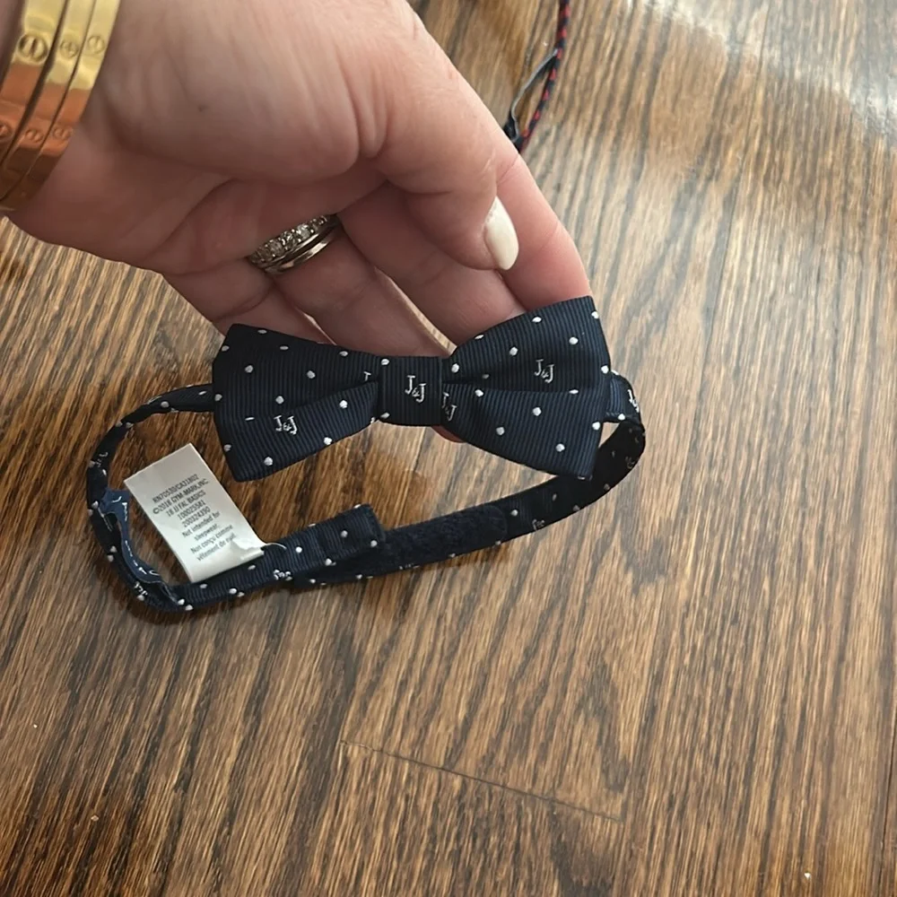 Janie and Jack boys bowtie